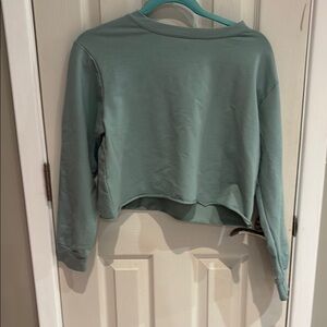 Green Boxy Crop Sweatshirt